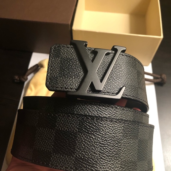LV belt purchased at the store in VA. Worn Twice. - Picture 5 of 6